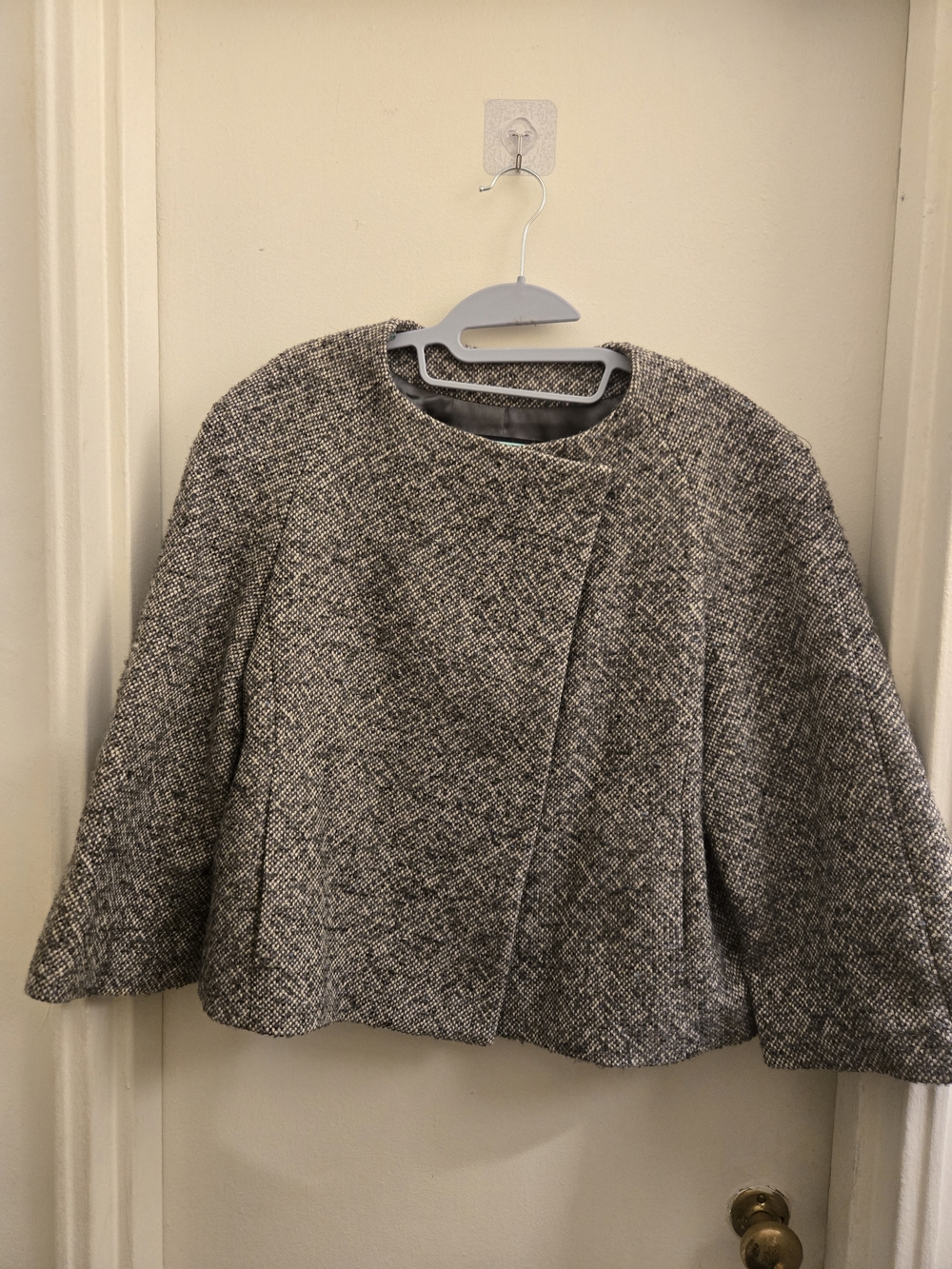 Textured Bouclé Open-Front Jacket in Black & White